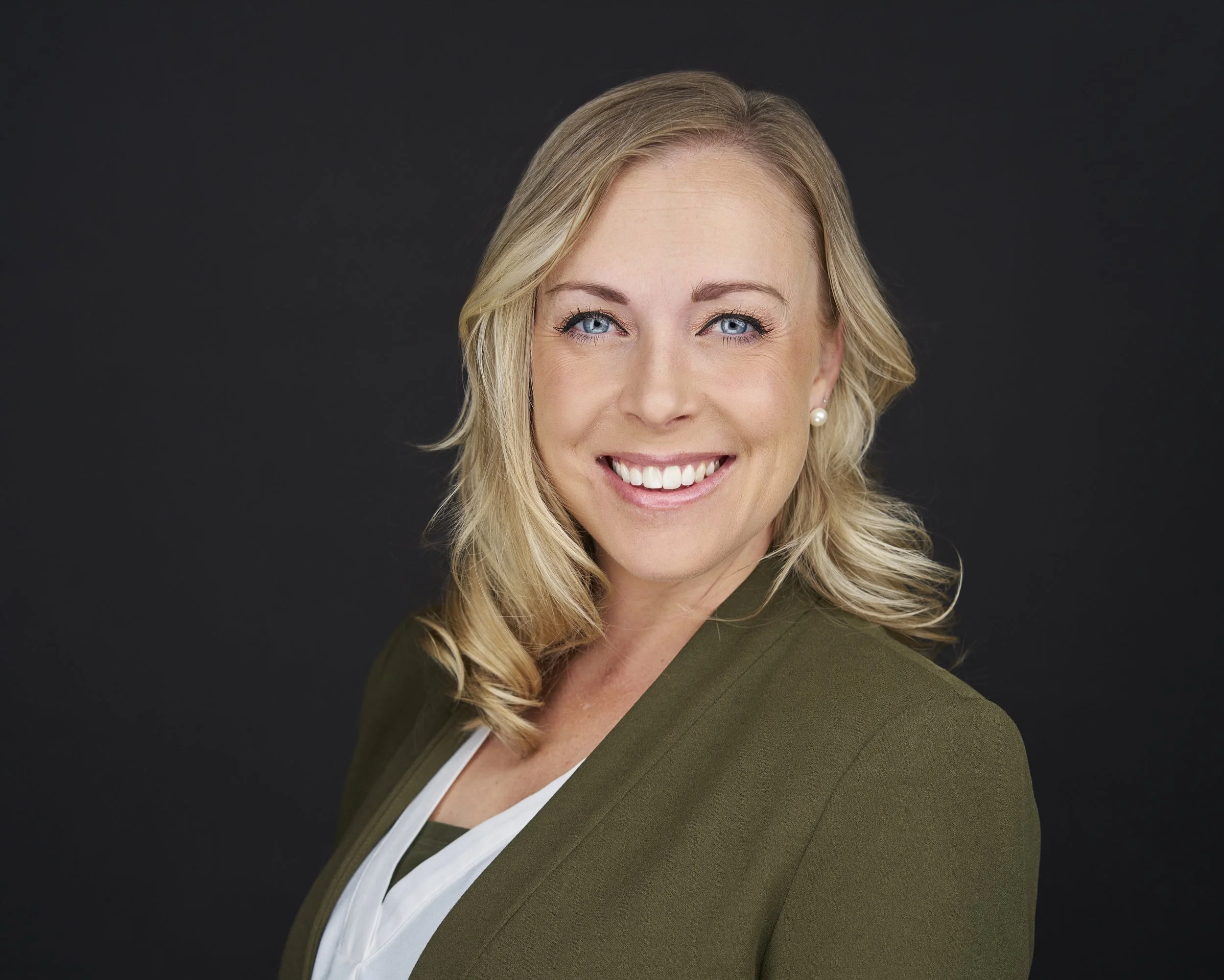 Kristin Bio — Global Ties AZ